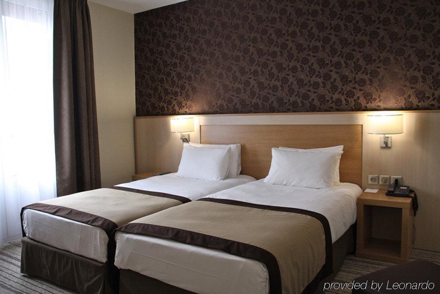 Best Western Plus Hotel Malherbe Caen Phòng bức ảnh
