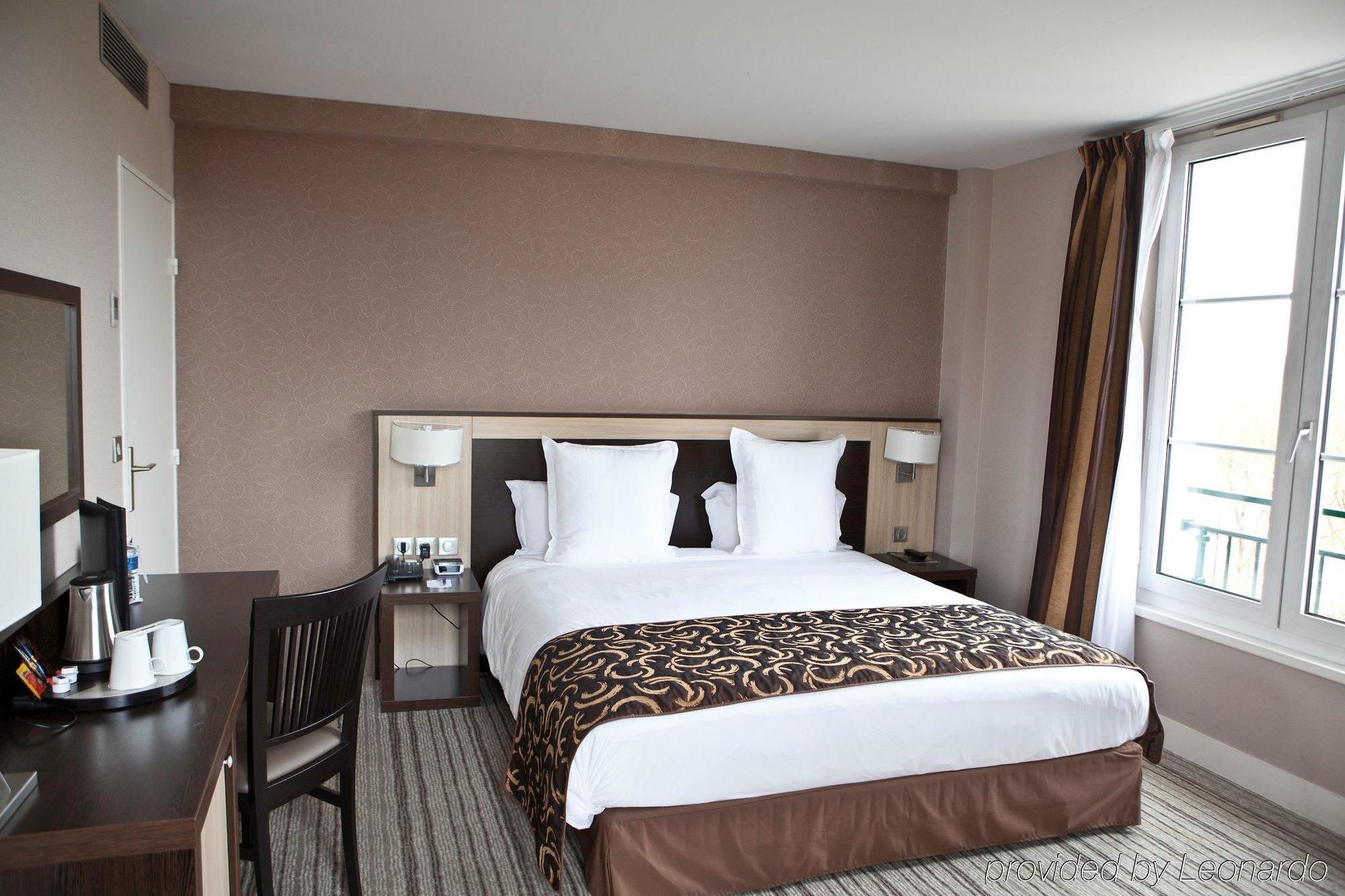 Best Western Plus Hotel Malherbe Caen Phòng bức ảnh
