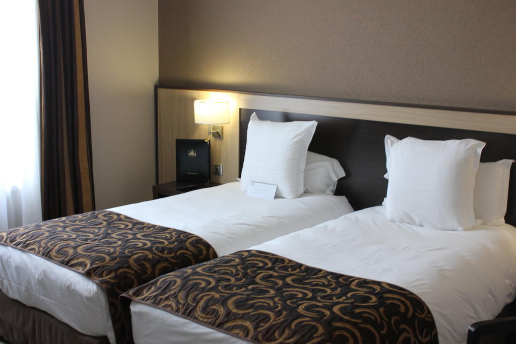 Best Western Plus Hotel Malherbe Caen Phòng bức ảnh