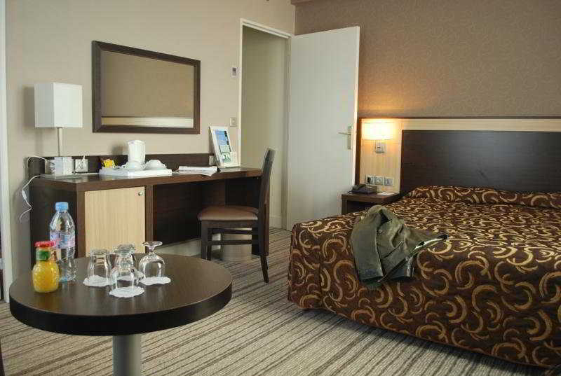 Best Western Plus Hotel Malherbe Caen Ngoại thất bức ảnh